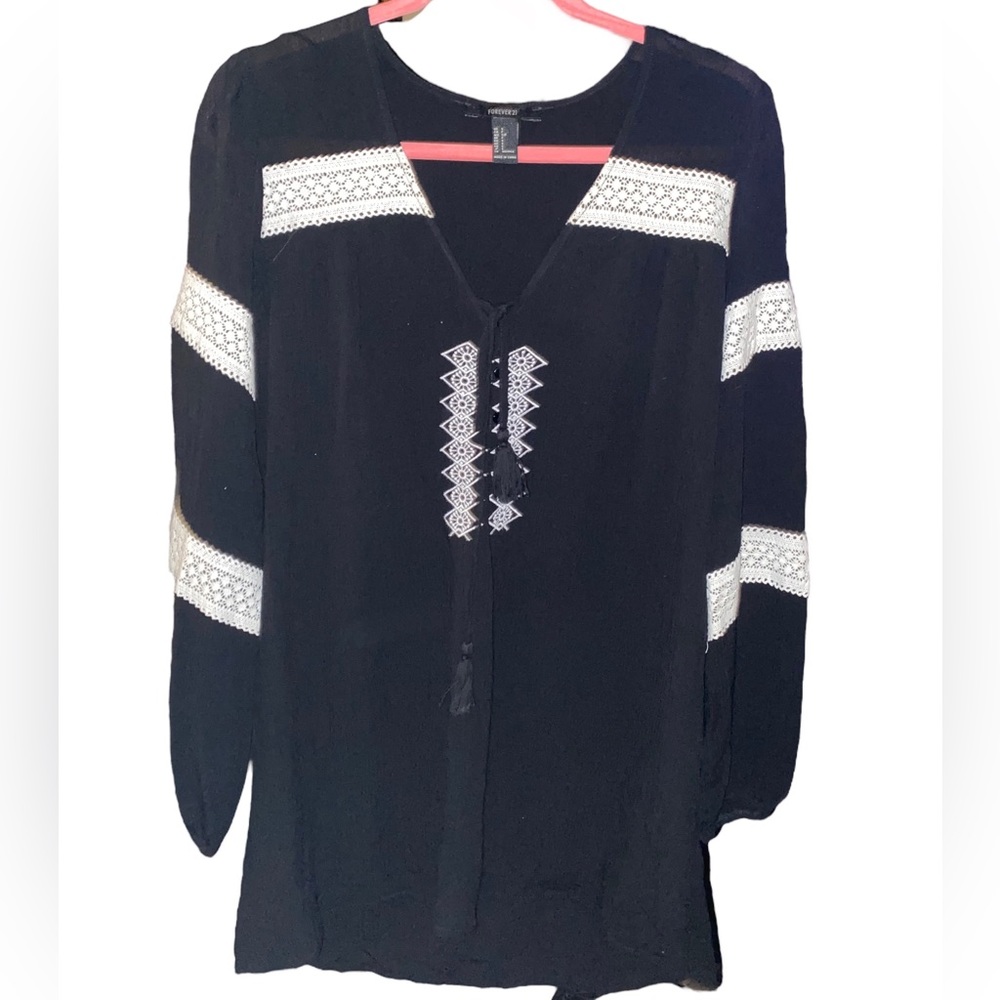 NWT Forever 21 Boho Embroidered Black Tunic Dress with Tassel Detail